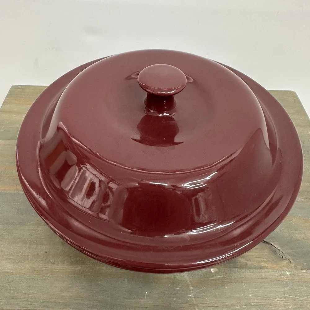 The Pampered Chef 1.5 QT Cranberry Baker Roaster Dutch Oven Stoneware & Lid